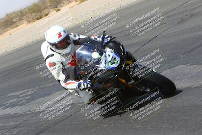 media/Mar-28-2022-Superbike Trackdays (Mon) [[b8603d0f67]]/Open Track Time/Turn 3 Inside/